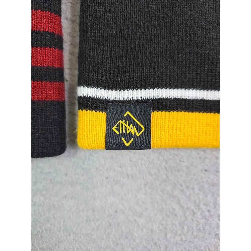 All Caps Comics Beanie Lot of 2 One Size ETHAN VAN SCIVER Black Red Yellow - Picture 5 of 9